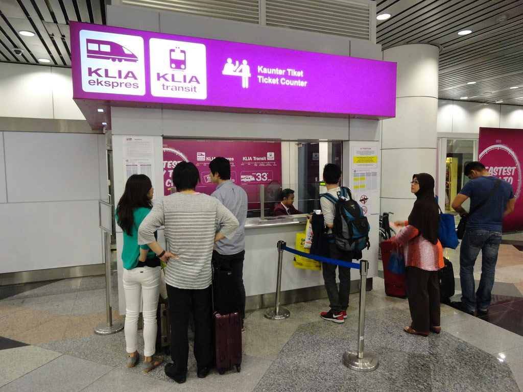 kuala lumpur airport to city, kuala lumpur airport transfer, kl sentral to klia2, kl sentral to klia, klia2 to kl sentral, klia express fare, klia to kl sentral, kuala lumpur airport to city center, taxi to kila, cheapest way from kuala lumpur airport to city, train from klia to kl sentral, kila to klia2, bus from kl sentral to klia2, KLia Transit, Klia Express
