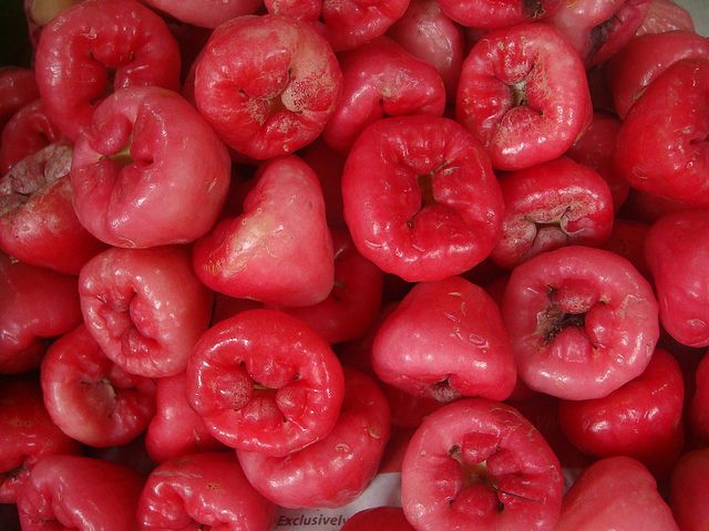 Philippine Fruits: 25 Best Fruits in the Philippines to Try 25 Macopa,