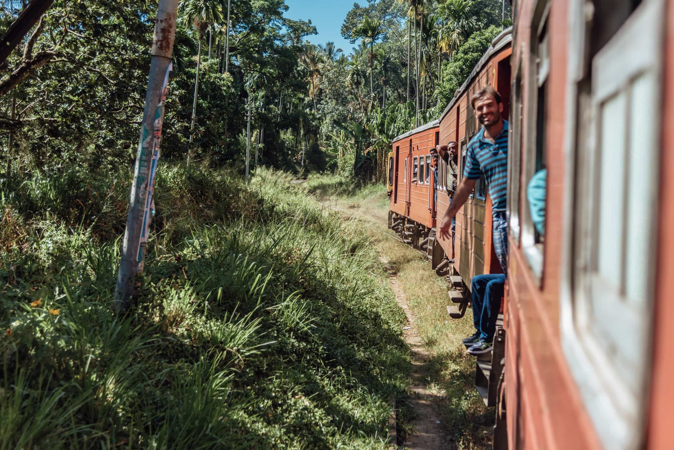 Bandaranaike International Airport, sri lanka tourist sim card, sri lanka sim card tourist, sri lanka sim card, sri lanka prepaid sim card