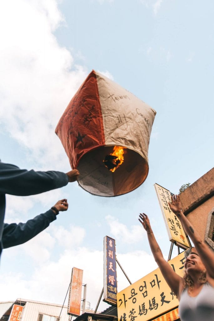 taiwan tourist sim card, sim card in taiwan, taiwan sim card, taiwan prepaid sim card, taiwan pocket wifi, pocket wifi taiwan