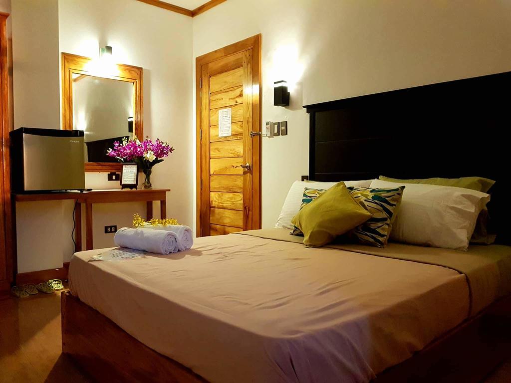 BEACH RESORTS IN SORSOGON AND HOTELS IN SORSOGON CITY