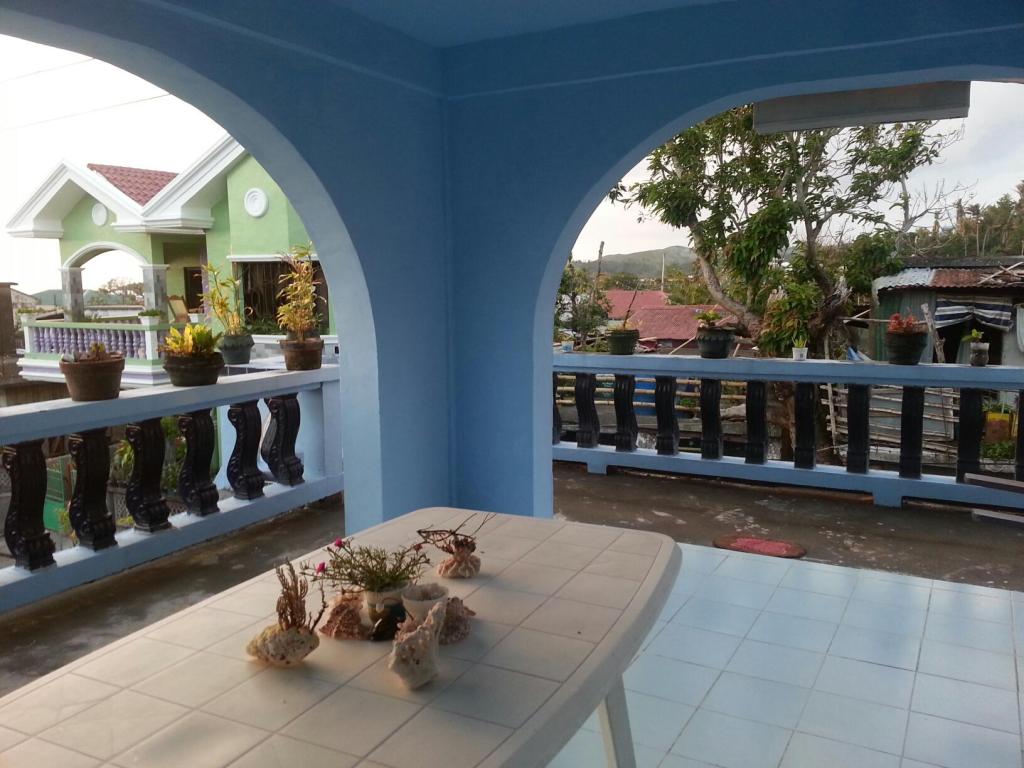 Troy's Lodge, Valugan Boulder Beach