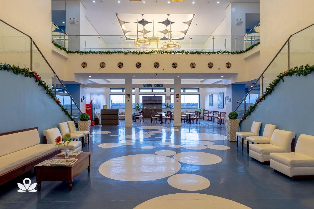 ZEN Rooms Embarcadero Hotel Legazpi, 
hotels in legazpi city, hotels in legazpi, legazpi hotels