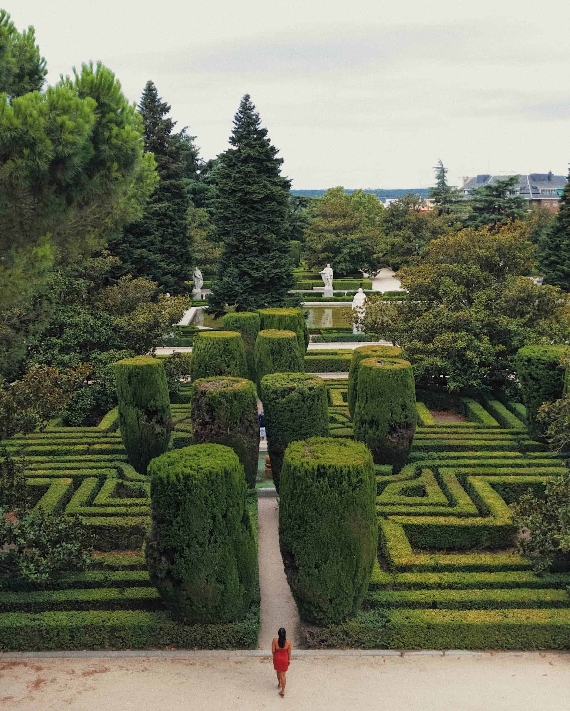 8 Best Spanish Cities to Visit in the Fall Season, 10 Top Money-Saving Tips For Spain, Madrid itinerary, itinerary in Madrid, Madrid Instagram Spots, most instagrammable places in madrid