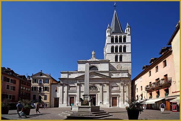 Annecy tourist spots, things to do in Annecy, Eglise Notre-Dame de Liesse 