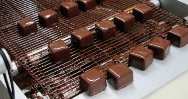 Lausanne Things to do in Lausanne, Lausanne tourist spots, chocolate at Blondel