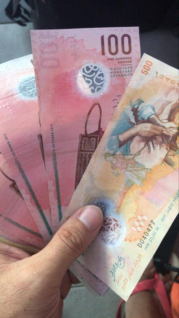 What To Wear In Maldives: Our Maldives Packing List And What To Pack For Maldives 15 Maldives tourist sim card, Maldives sim card tourist, Maldives sim card tourist, sim card in Maldives, Maldives sim card, best sim card Maldives, prepaid sim card in Maldives, Maldivian sim card