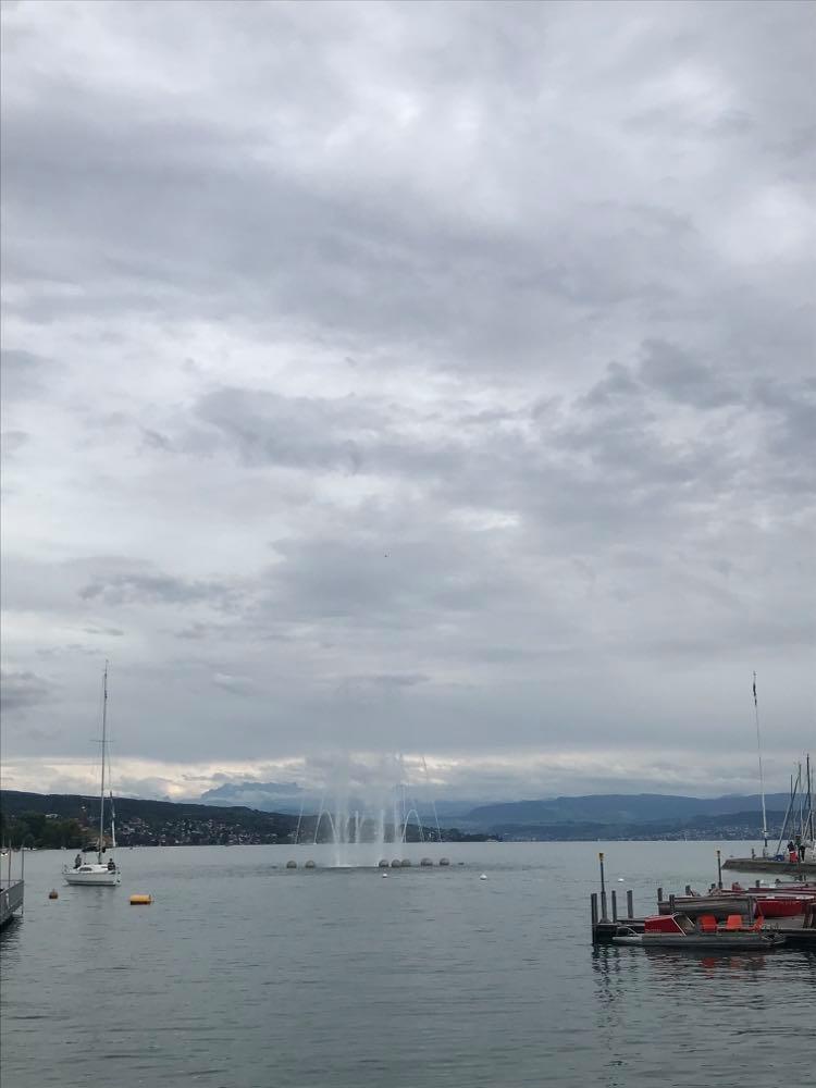 Zurich Tourist Spots, Things to do in Zurich, Lake of Zurich, most instagrammable places in zurich, instagrammable spots Zurich, Lake Zurich