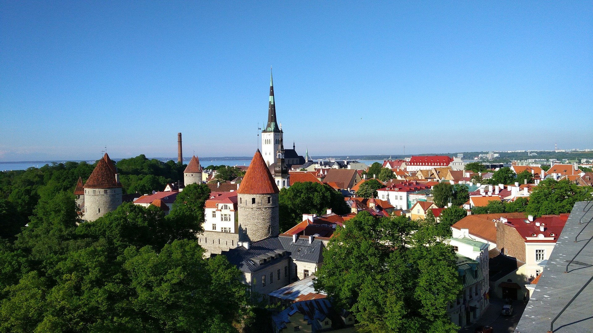 tallinn airport to city, tallinn airport to city centre, tallinn airport to city center, How To Get From Tallinn Airport to City Center