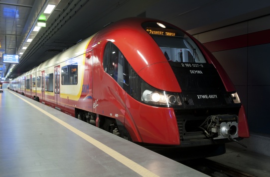 Train Warsaw Airport, Warsaw Chopin Airport, warsaw airport to city, warsaw airport to city center,  How To Get From Warsaw Airport to City Center