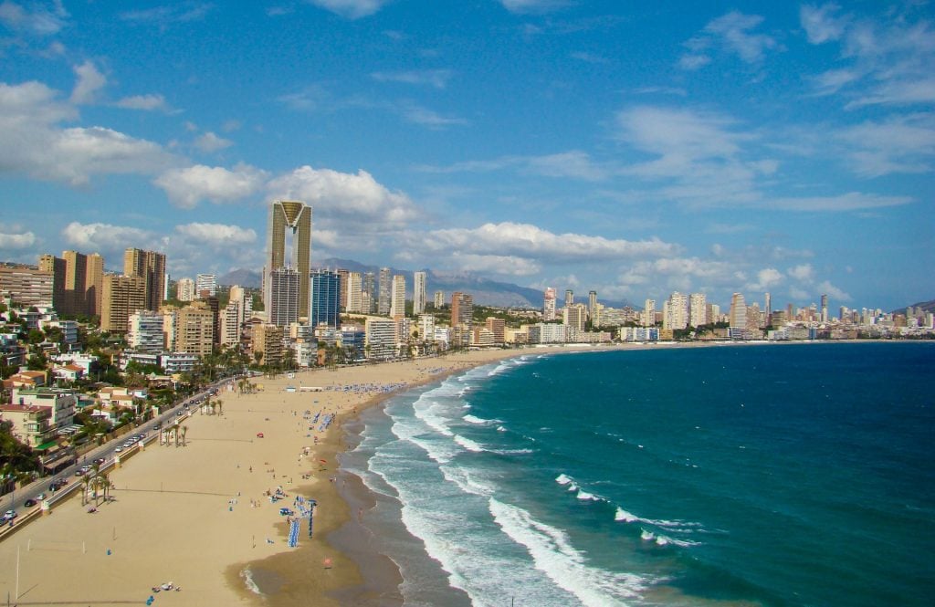 Nearest Airport To Benidorm, alicante airport to benidorm, alicante to benidorm bus, best way to get from alicante airport to benidorm, bus from alicante airport to benidorm, How To Get From Alicante Airport To Benidorm
