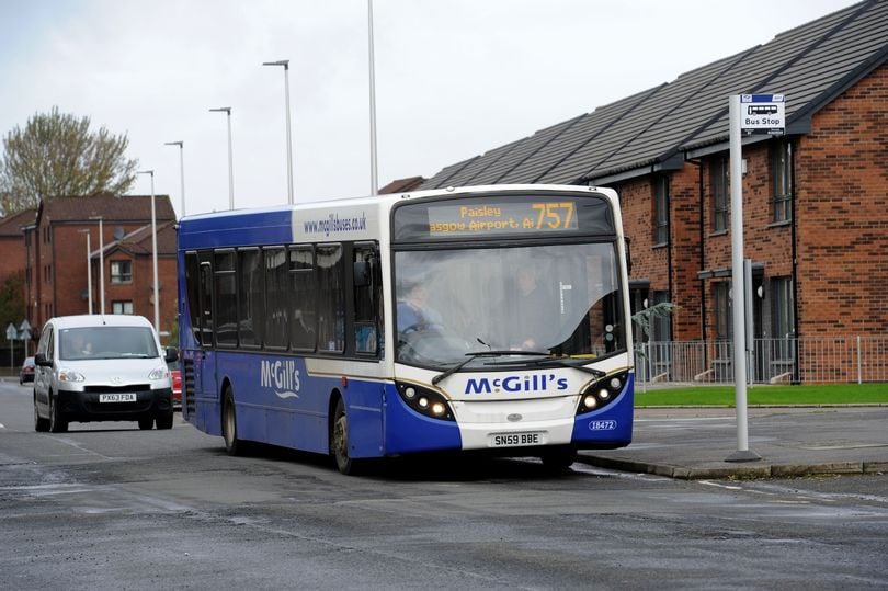 McGill's Bus Glasgow Airport, Glasgow airport to city center, Glasgow airport to city, How To Get From Glasgow Airport To City Center