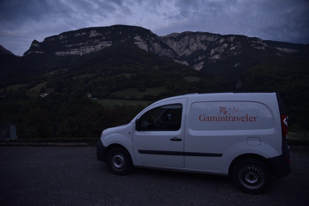 Parking your car in Switzerland, how to park in Switzerland