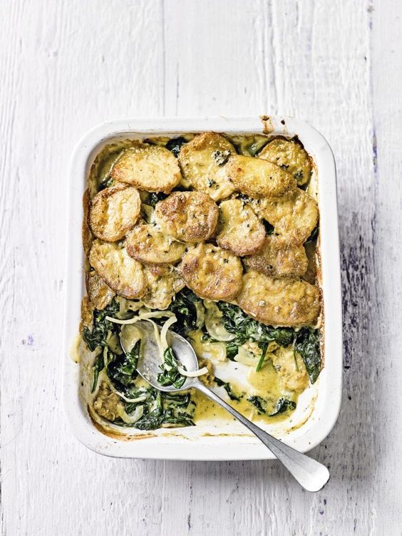 TARTIFLETTE, vegetarian dishes in Switzerland, swiss vegetarian dishes, vegan Swiss food