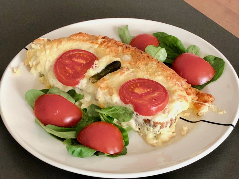 Walliser Käseschnitte, Swiss food, Switzerland food, Swiss cuisine, Swiss dishes, Switzerland traditional food