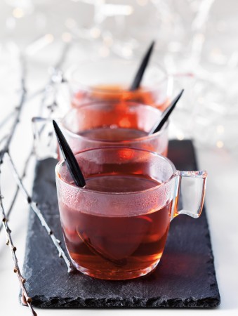 Holdrio, drinks in switzerland, swiss beverages, swiss drinks,