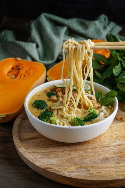 How to Make Laksa – Authentic Laksa (Recipe Guide)