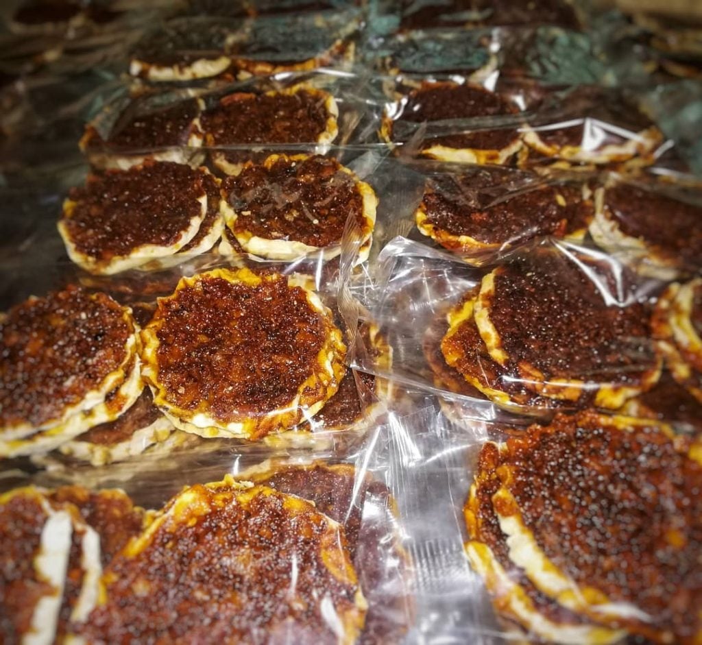 Costa Rican food, food in Costa rica, costa rican dishes, Costa Rican cuisine, Tártaras Cocadas