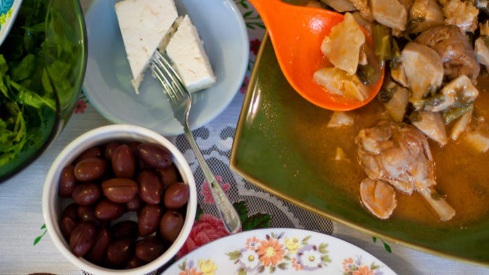 Kotopoulo me Kolokasi - Chicken with Taro Potatoes, Cypriot cuisine