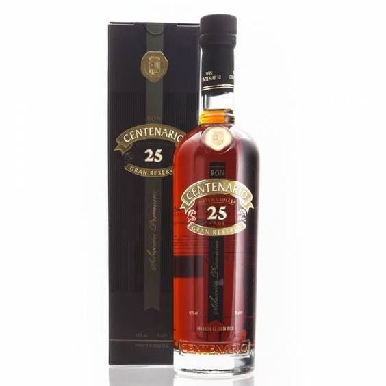 Costa Rican drinks, drinks in Costa Rica, Rum Centenario
