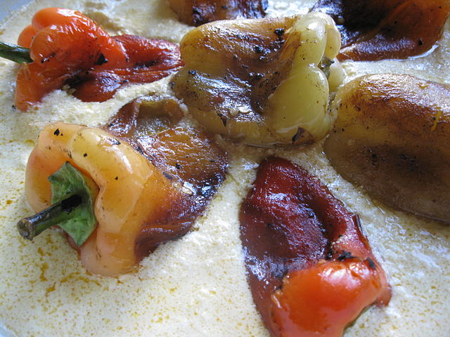 Speça me gjize, vegetarian food in Albania, vegan food in Albania, Vegetarian Dishes In Albania, vegan dishes in Albania