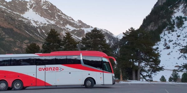 DIRECT BUS AVANZA MADRID AIRPORT TO SALAMANCA, Avanza Bus, How To Get From Madrid Airport To Salamanca - All Possible Ways