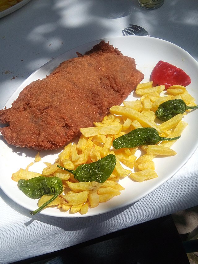 Cachopo, Spanish Food, spanish cuisine, traditional spanish food, food in Spain, Spanish dishes