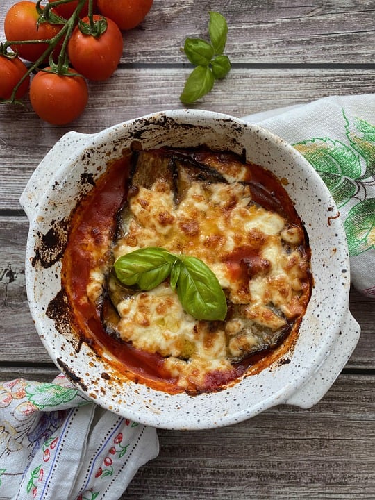Forget About Pasta in Italy: Try These Delicious Italian Dishes Instead 3 Eggplant Parmigiana