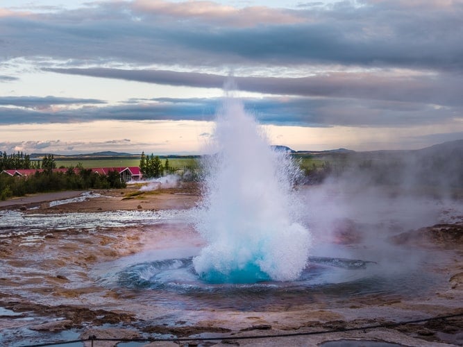 Geysir, iceland instagram spots, most instagrammable places in Iceland, Iceland photos, Iceland photography