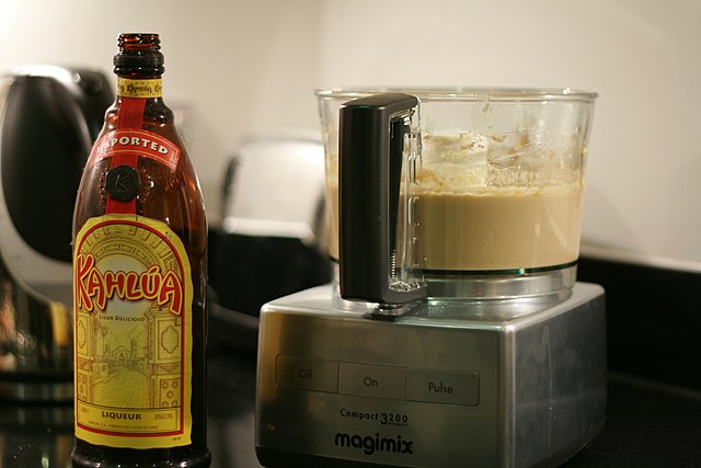 Mexican Drinks - 20 Best Mexican Beverages And Non Alcoholic Drinks In Mexico 9 Mexican drinks, Alcoholic drinks in Mexico, Mexican beverages, Kahlua