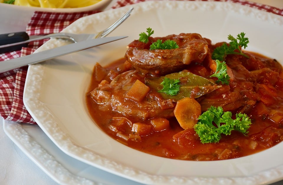 Ossobuco, Italian Food, Italian cuisine, traditional Italian food, food in Italy, Italian dishes