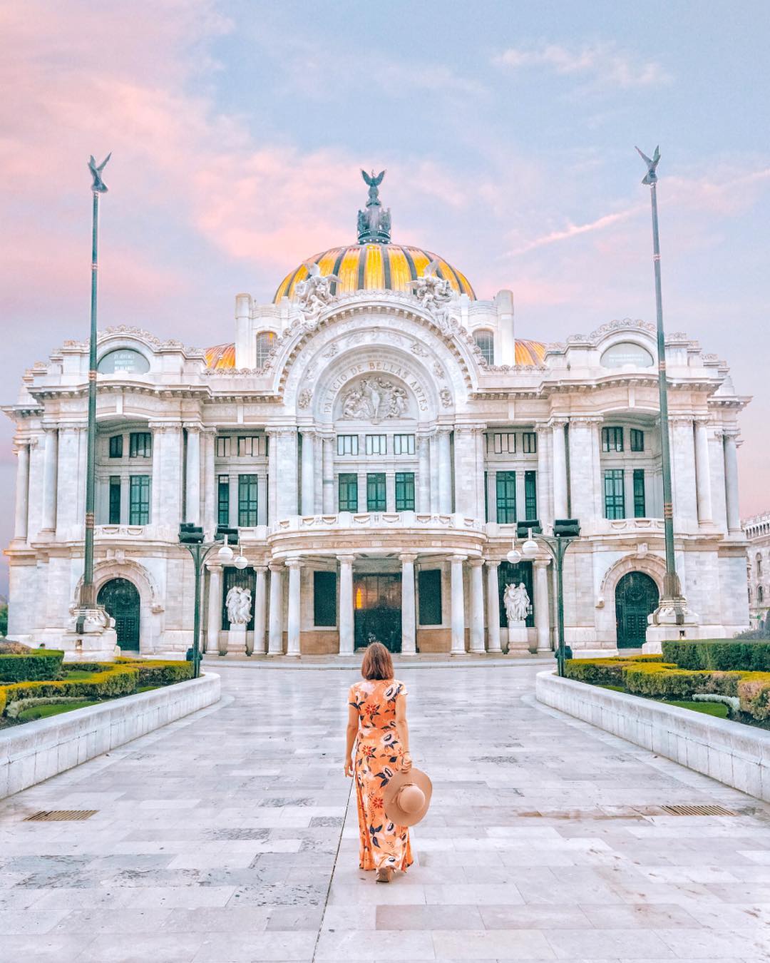Most Instagrammable Places in Mexico, Mexico Instagram Spots, mexico photos, Mexico Photography, Palacio de bellas artes