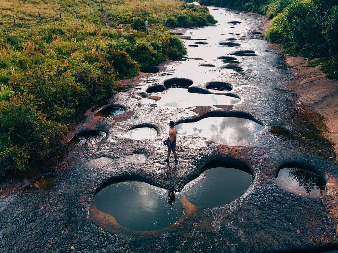 31 Most Instagrammable Places In Colombia And Best Colombia Instagram Spots That You Can't Miss 21 The Red River of Las Gachas, Colombia instagram spots, most instagrammable places in Colombia, Colombia photos, Colombia photography