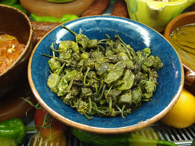 Spanish Food, spanish cuisine, traditional spanish food, food in Spain, Spanish dishes, Padron peppers