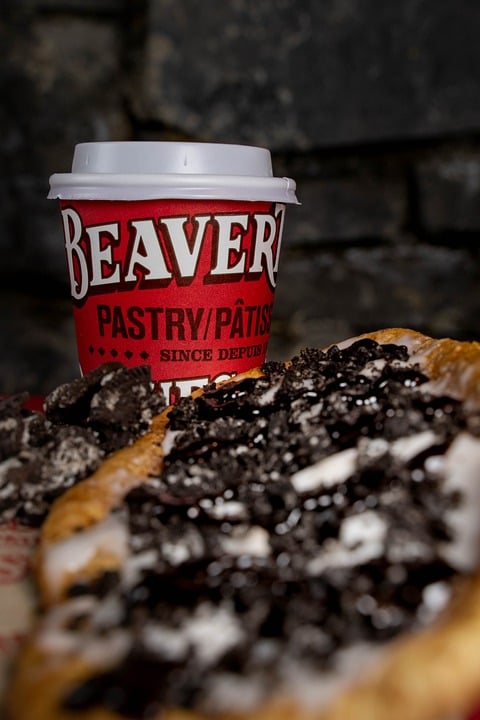 Canadian Food, Canadian cuisine, Traditional Canadian Food, food in Canada, Canadian dessert, dessert in Canada, Beaver Tails