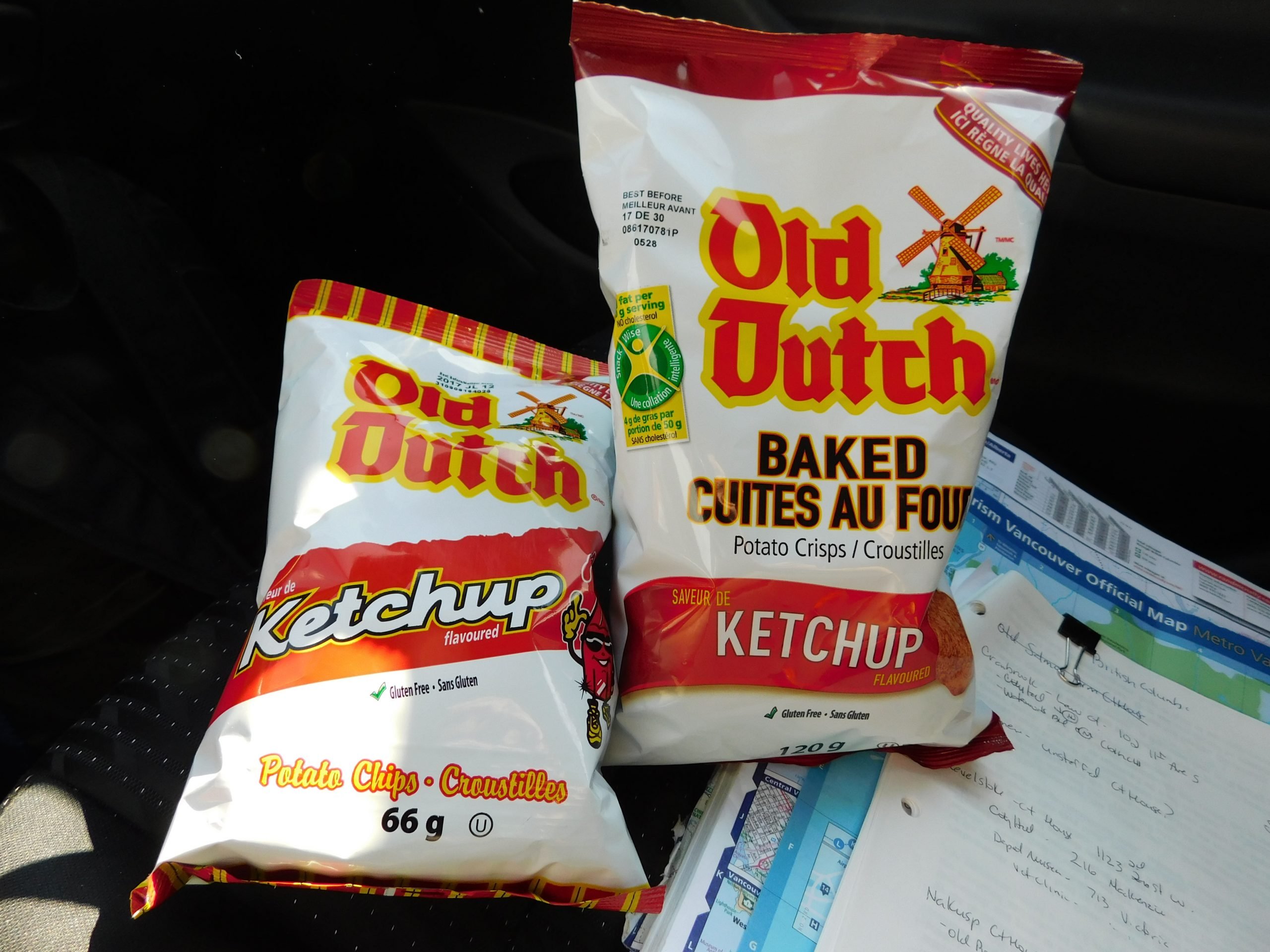 Canadian Food, Canadian cuisine, Traditional Canadian Food, food in Canada, Canadian dessert, dessert in Canada, Ketchup chips