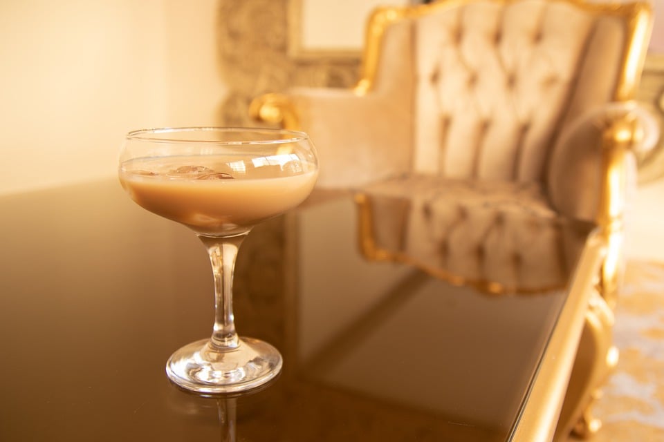 Irish Drink, Irish cuisine, Traditional Irish Food, drinks in Ireland, Irish dishes, Baileys Irish Cream