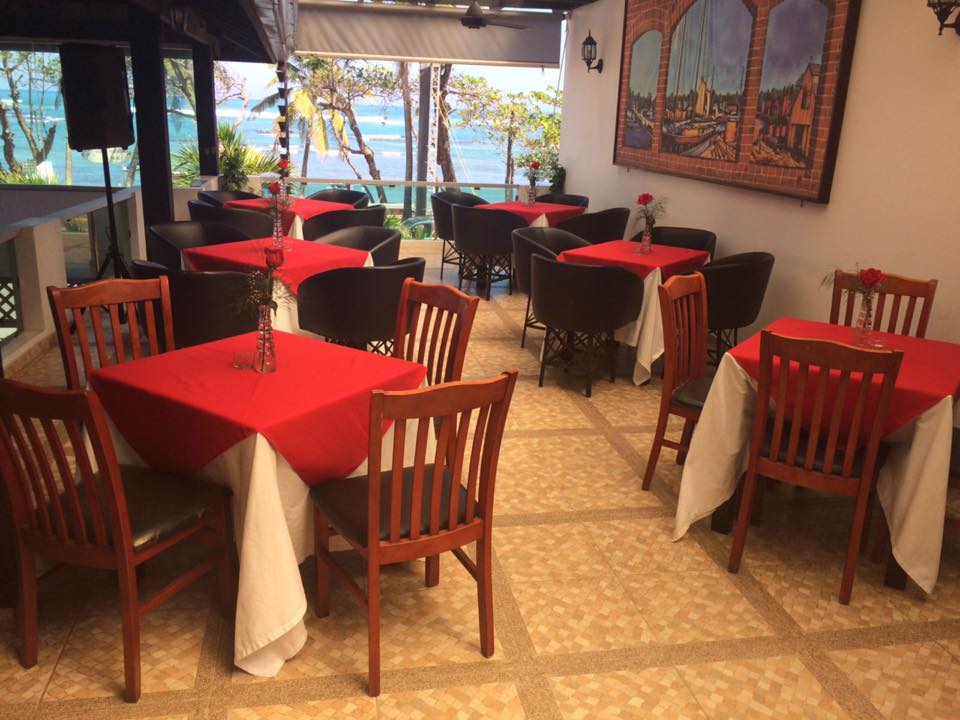 restaurants in puerto plata, puerto plata food, best restaurants in puerto plata, puerto plata restaurants, where to eat in puerto plata, aguaceros restaurant and lounge