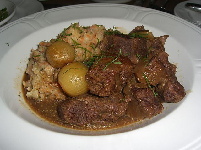 Belgium Food, Belgium cuisine, Traditional Belgium Food, food in Belgium, Belgium dishes, Belgian food, Belgian dishes, Belgian cuisine, beef stew