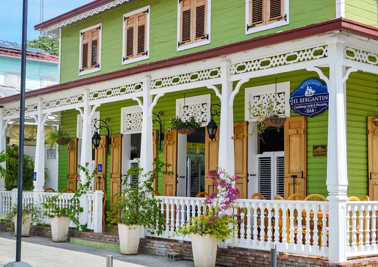 restaurants in puerto plata, puerto plata food, best restaurants in puerto plata, puerto plata restaurants, where to eat in puerto plata, el bergantin