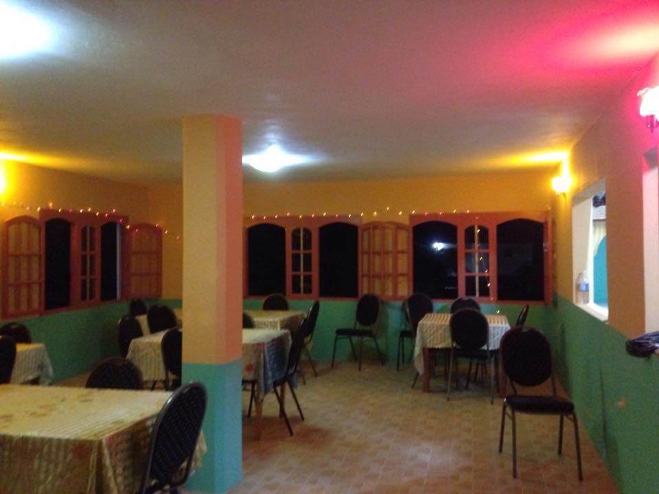 restaurants in negril, best restaurants in negril, where to eat in negril, negril food, negril restaurants, kenny's chinese restaurant