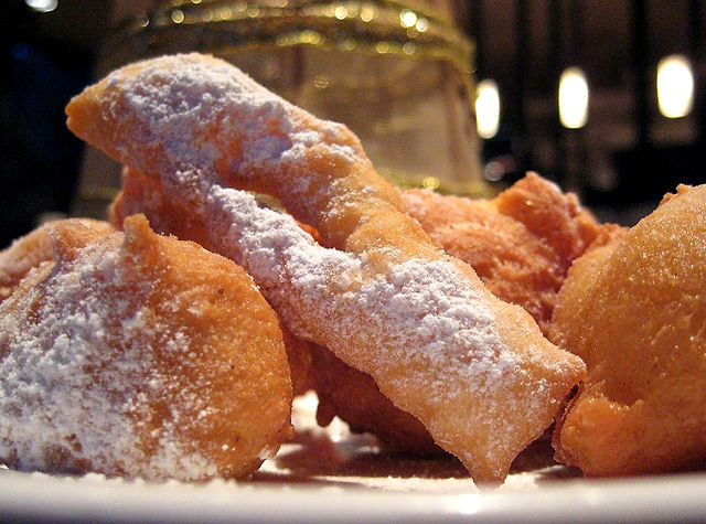 Croatia Dessert, Croatia cuisine, Traditional Croatia Food, desserts in Croatia, Croatian dishes, Croatian food, Croatian dishes, Croatian cuisine, Croatian dessert, Kroštule 