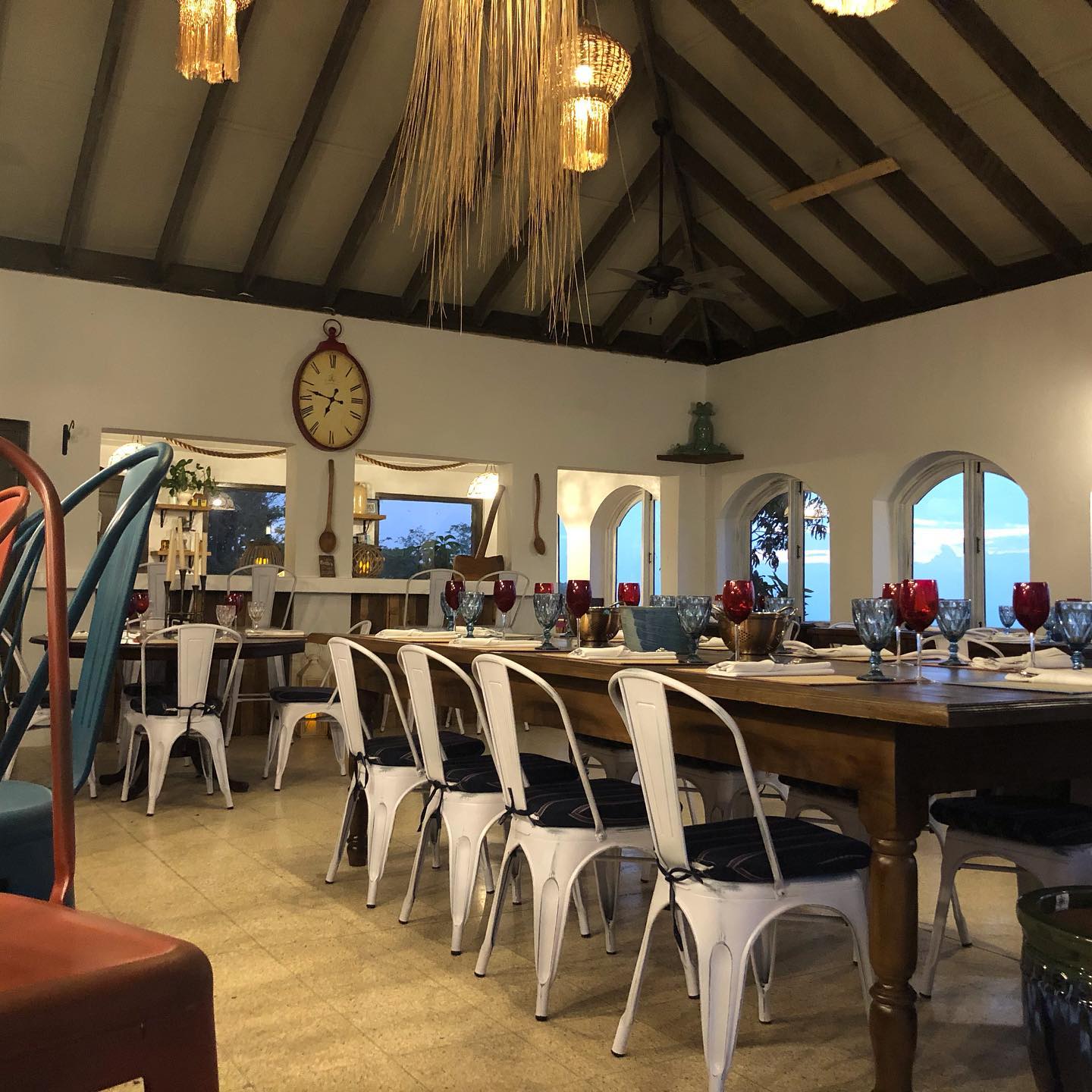 restaurants in ocho rios 2400, best restaurants in ocho rios 170, ocho rios food, where to eat in ocho rios, Miss T's Kitchen