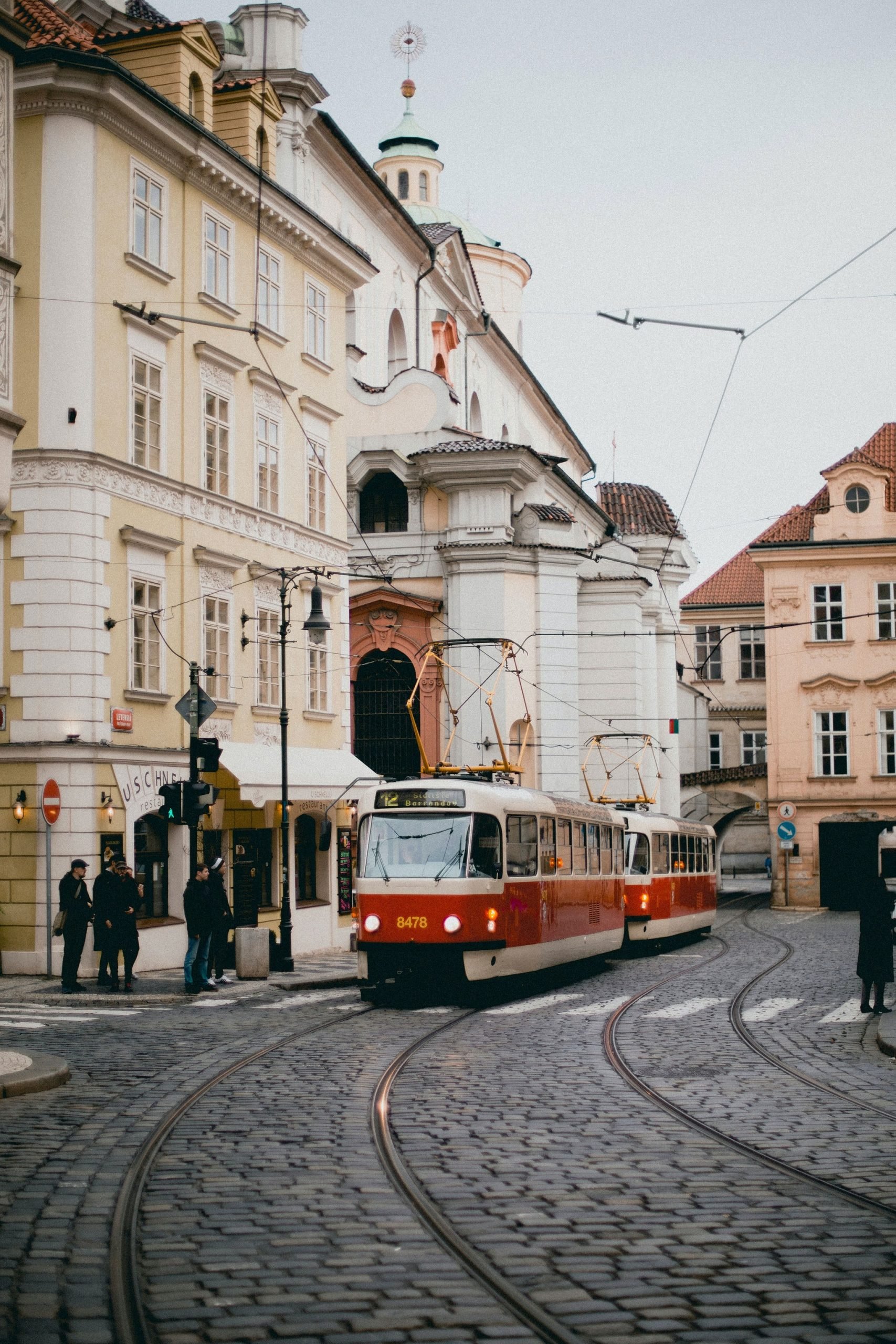 12 Common Mistakes To Avoid In Prague