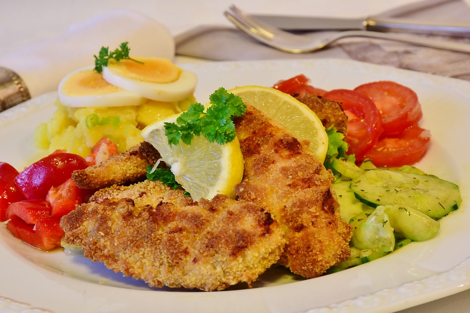 German Food, German cuisine, Traditional German Food, food in Germany, German dishes, schnitzel