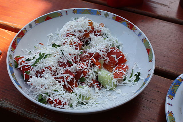 Bulgarian Food, Bulgarian cuisine, Traditional Bulgarian Food, food in Bulgaria, Bulgarian dishes, Shopska Salata