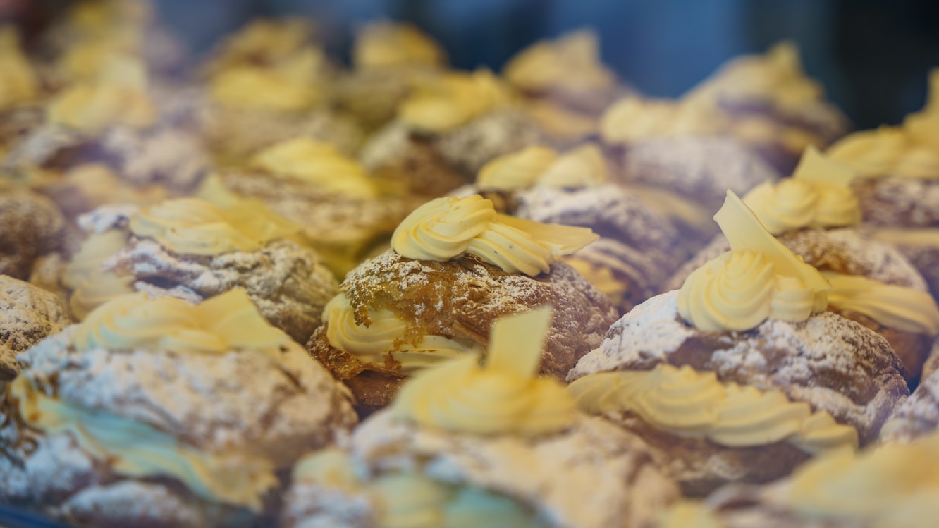 Best Danish Food - Best 50 Danish Dishes And Traditional Food In Denmark To Try 41 Denmark Food, Danish food, Danish cuisine, traditional snacks and desserts in Denmark, Denmark snacks, Denmark desserts, Danish dessert, Danish snacks, fastelavnsboller