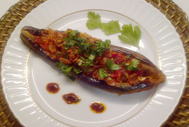 vegetarian food in Greece, vegan food in Greece, Greek Vegetarian Dishes, Vegetarian Dishes In Greece, vegan dishes in Greece, vegan in Greece, vegetarian in greece, Imam bayildi