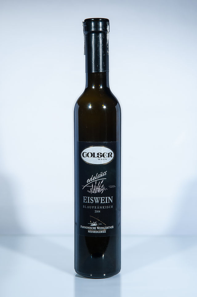 Traditional Austrian drinks, Austrian drinks, traditional drinks in Austria, Austria drinks, Blaufränkisch