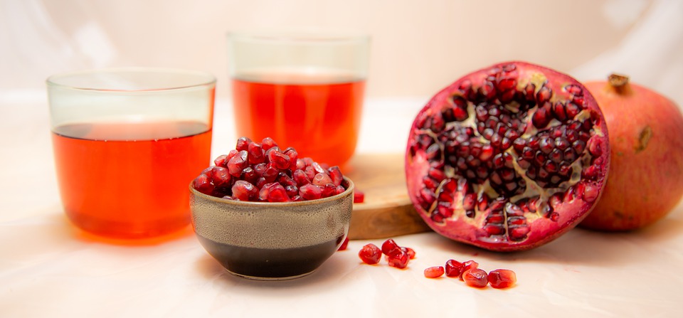 Armenian Food, Traditional Armenian Food, Armenia food, Armenia cuisine, traditional drinks in Armenia, Armenian drinks, Armenia drinks, pomegranate juice